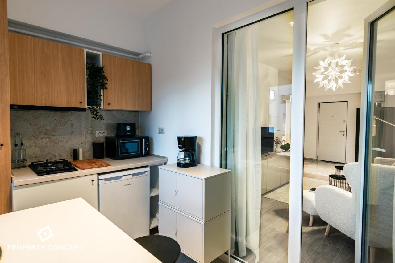 Apartment 508 *